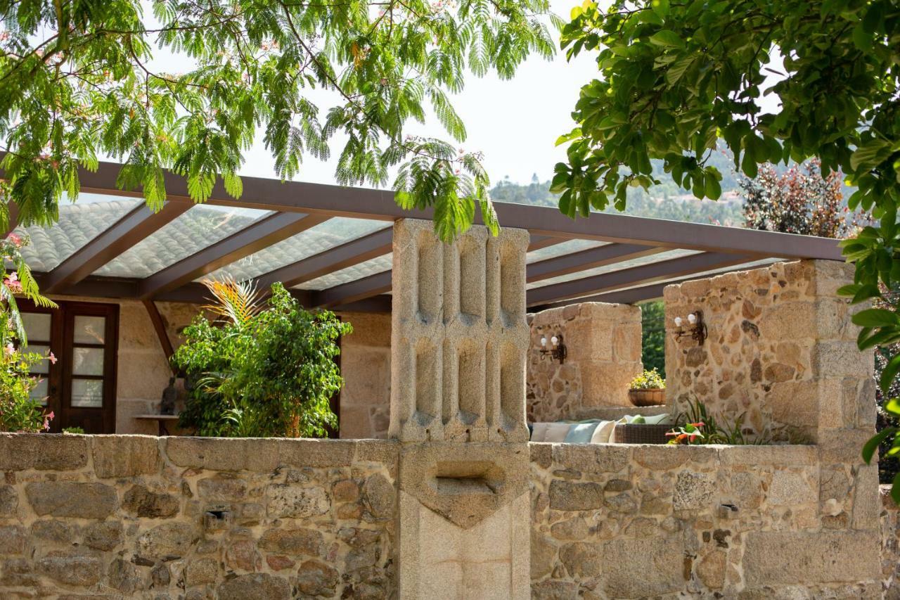 Casa Do Sobrado Hotell Vila Real Exteriör bild